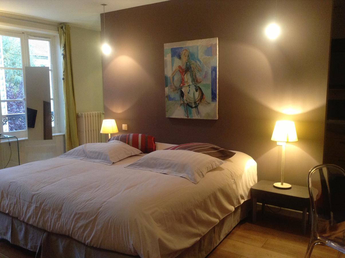 ナンシー メゾン ドーテ ド ミヨン Bed & Breakfast エクステリア 写真